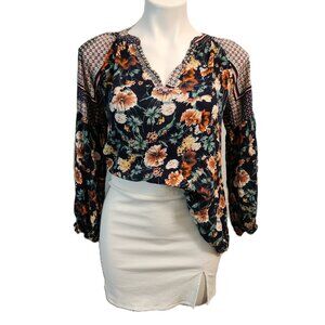 ❤️ 4/$20 Jodifl boho top Women's small multicolor floral contrasting patchwork